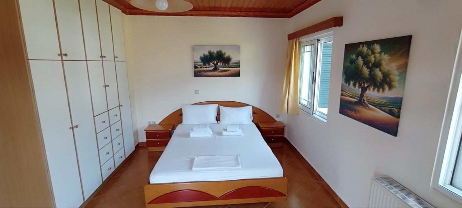 Queen Bay studios Vassiliki Esterno foto