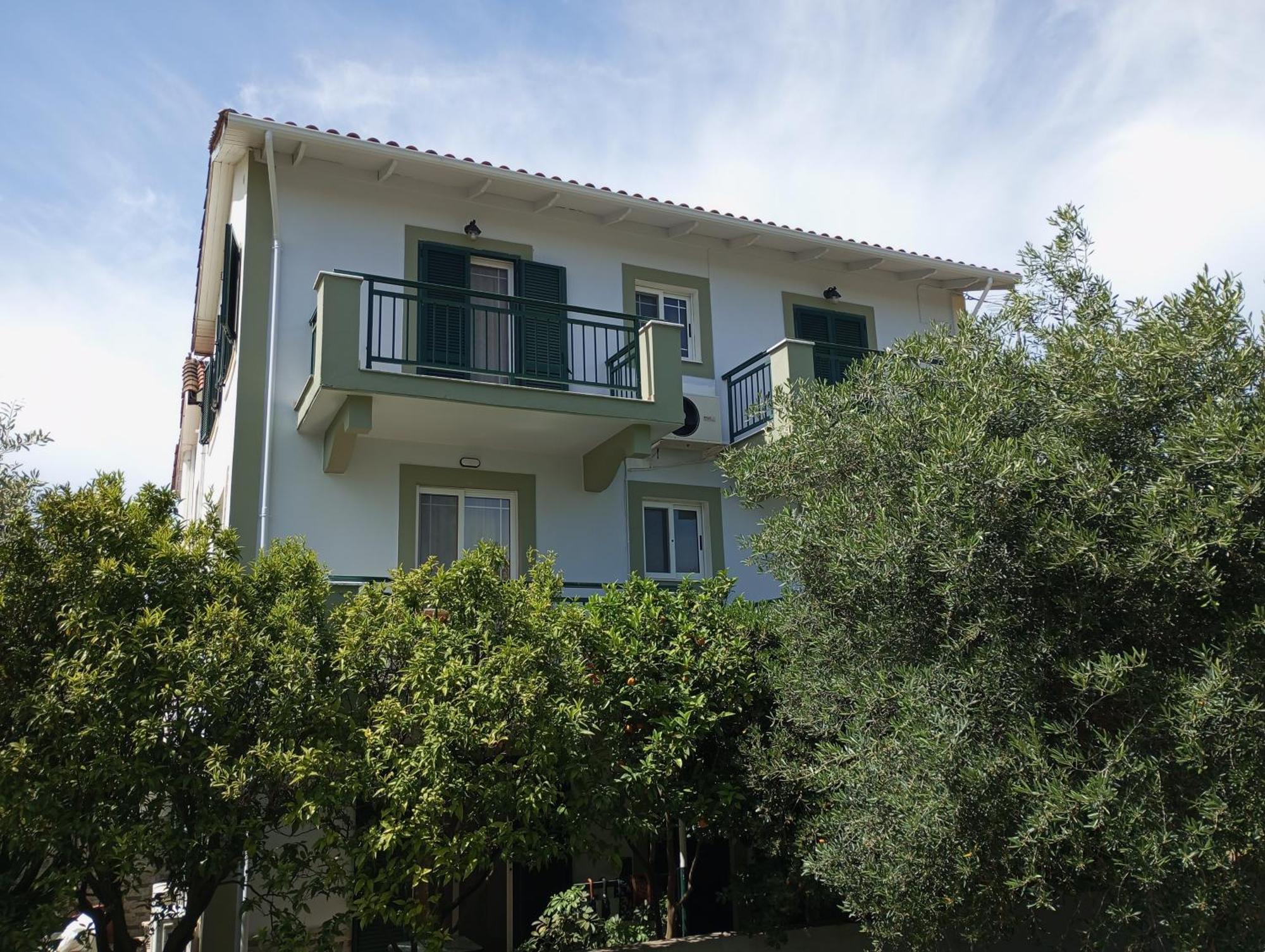 Queen Bay studios Vassiliki Esterno foto