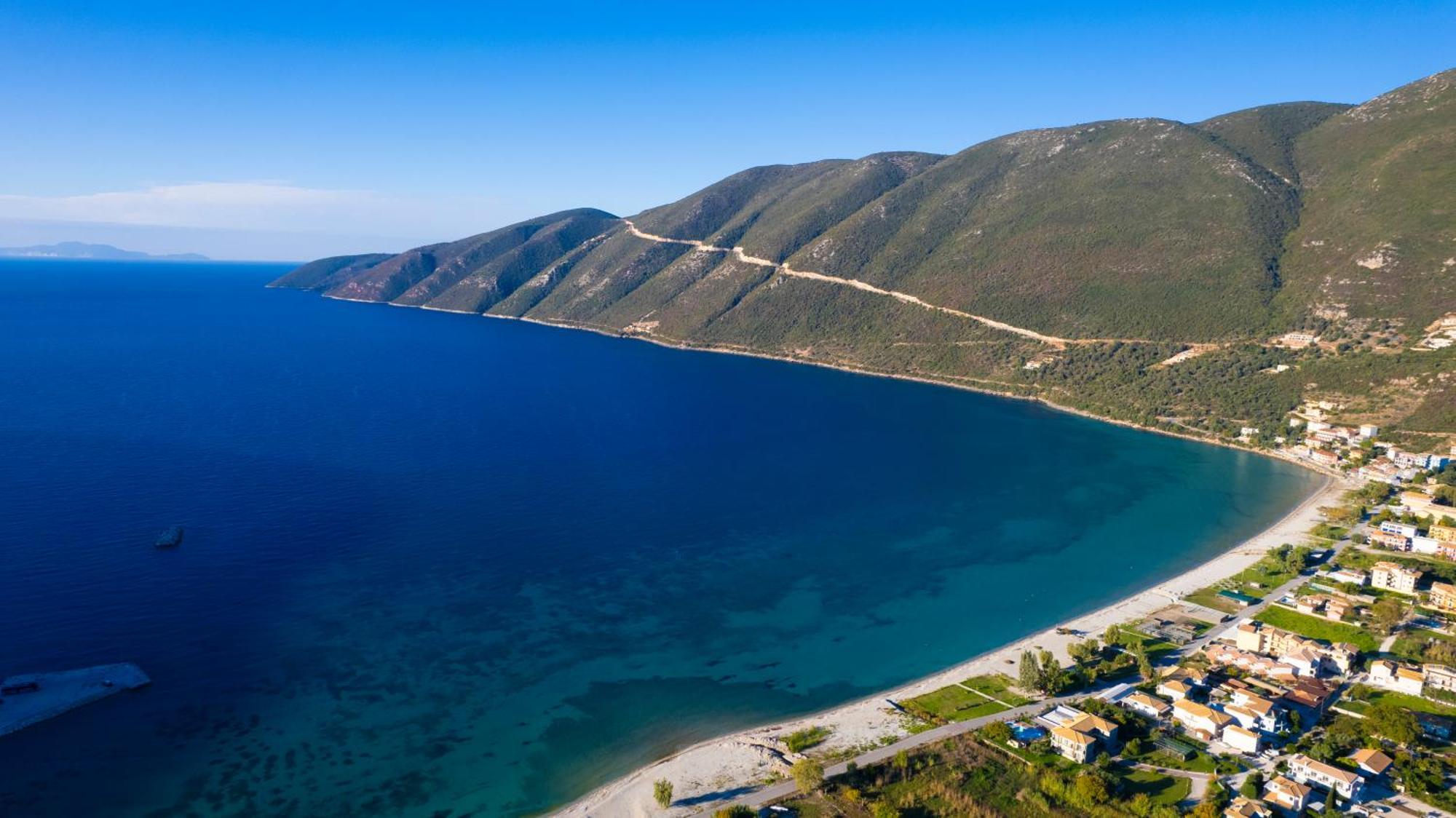 Queen Bay studios Vassiliki Esterno foto